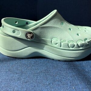 Crocs Women’s Classic Platform Clog FREE SHIPPING